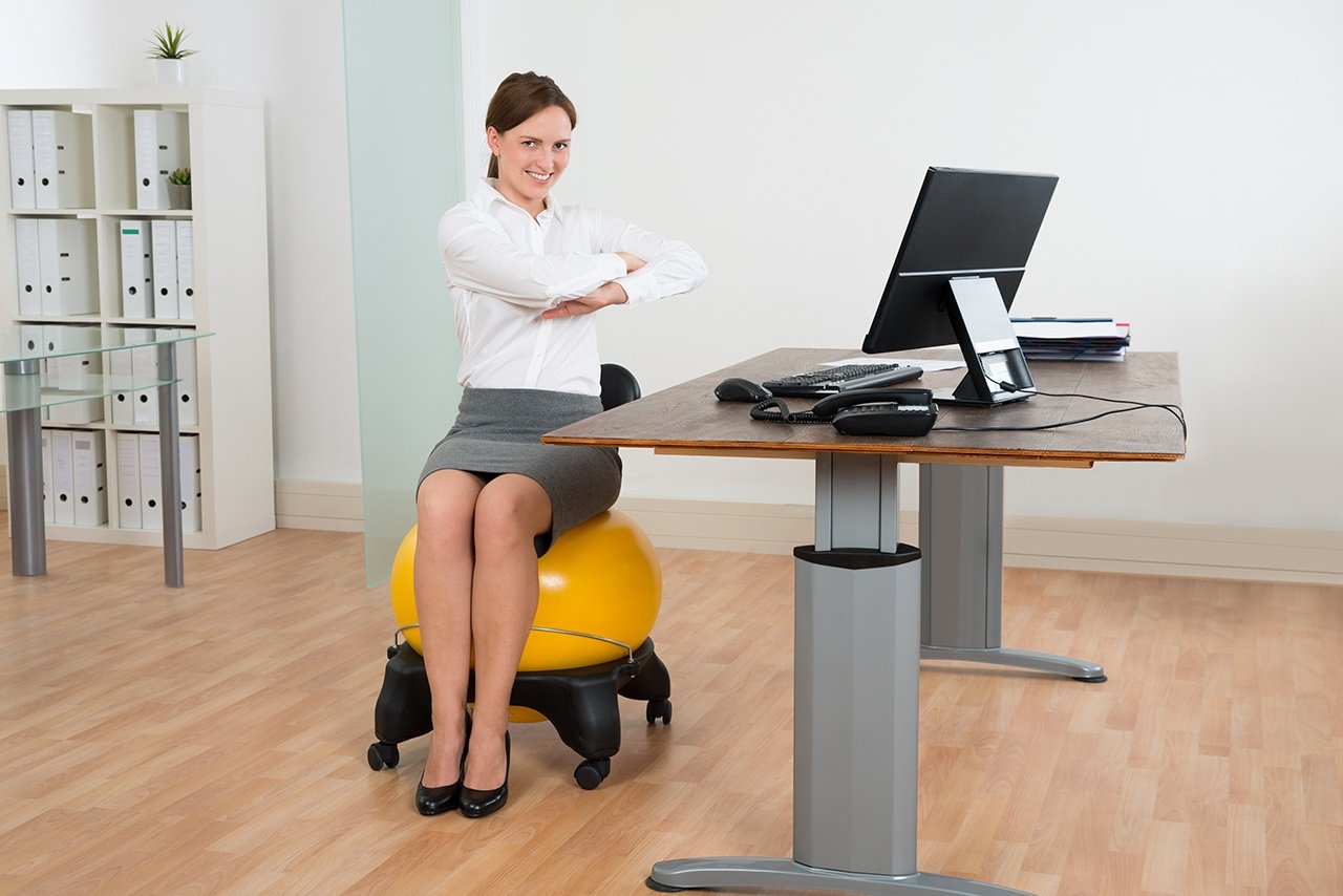 Make Your Desk Ergonomically Sound With These Tips